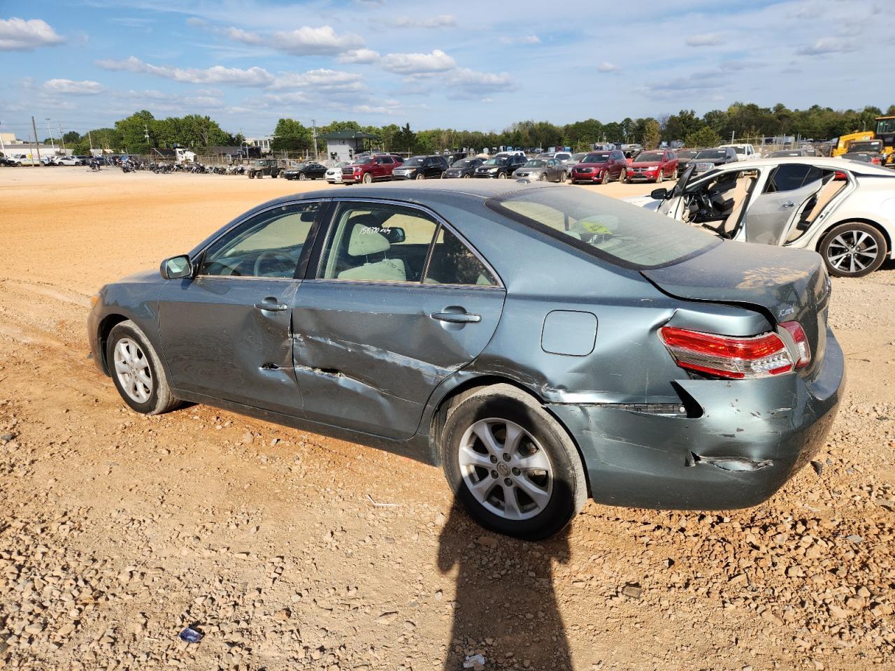 2010 TOYOTA CAMRY