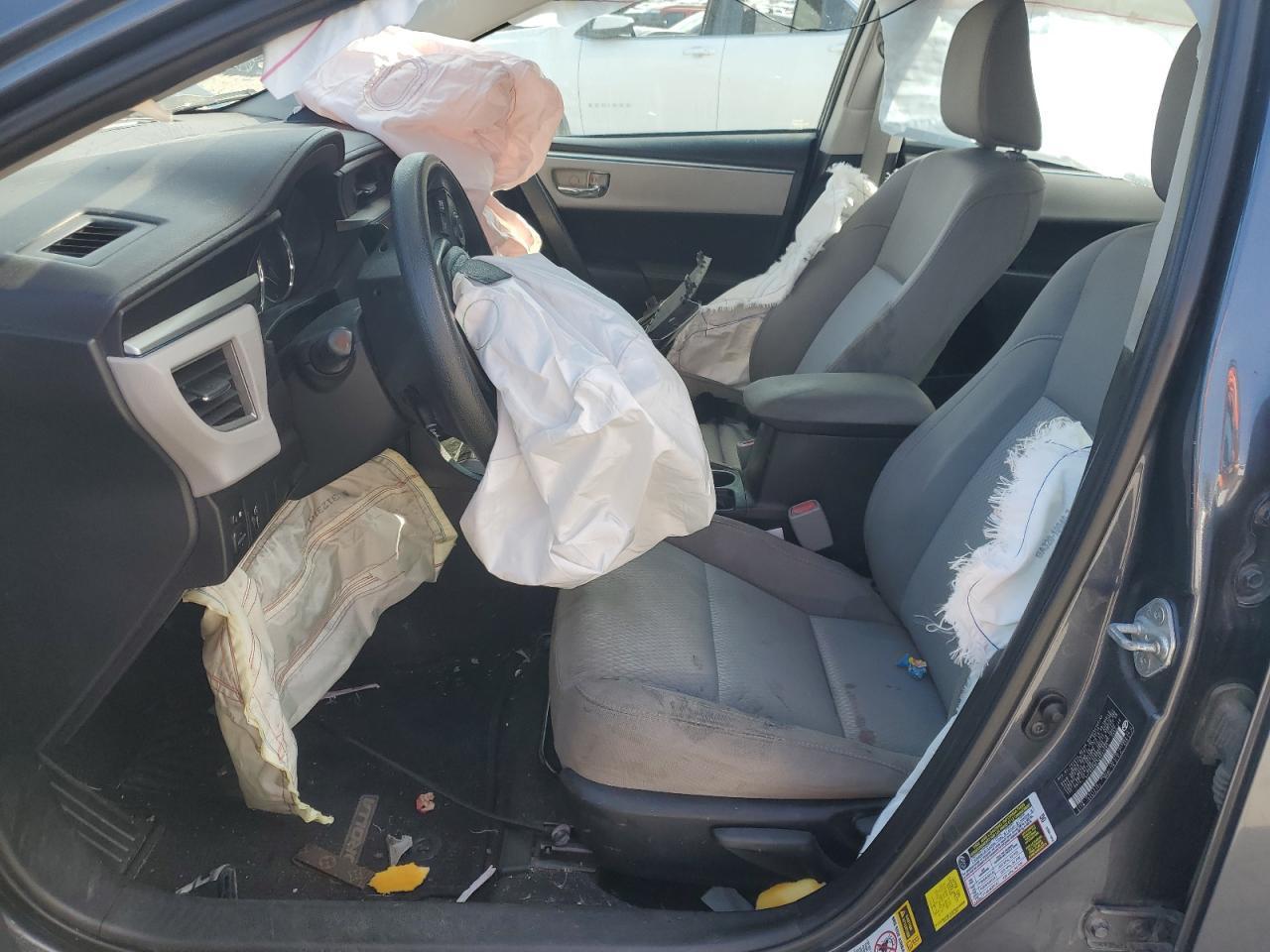 2016 TOYOTA COROLLA