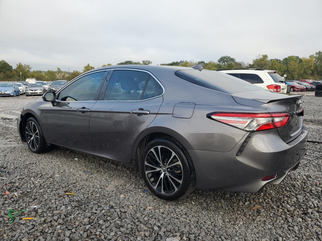 2019 TOYOTA CAMRY