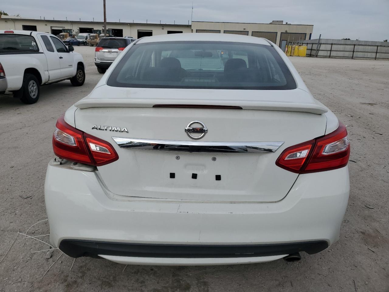 2016 NISSAN ALTIMA
