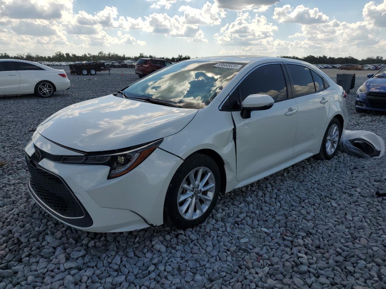 2021 TOYOTA COROLLA