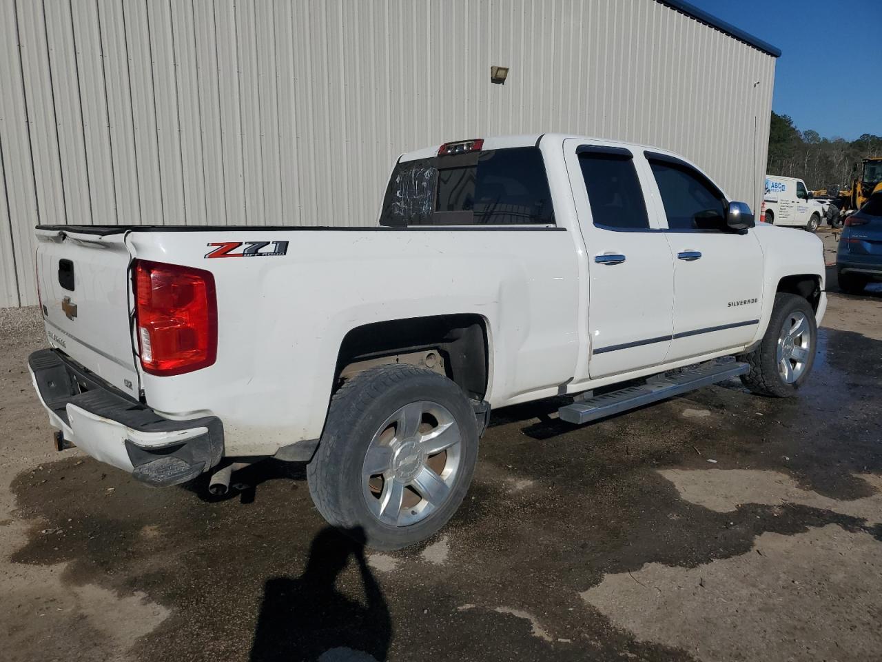 2018 CHEVROLET Silverado