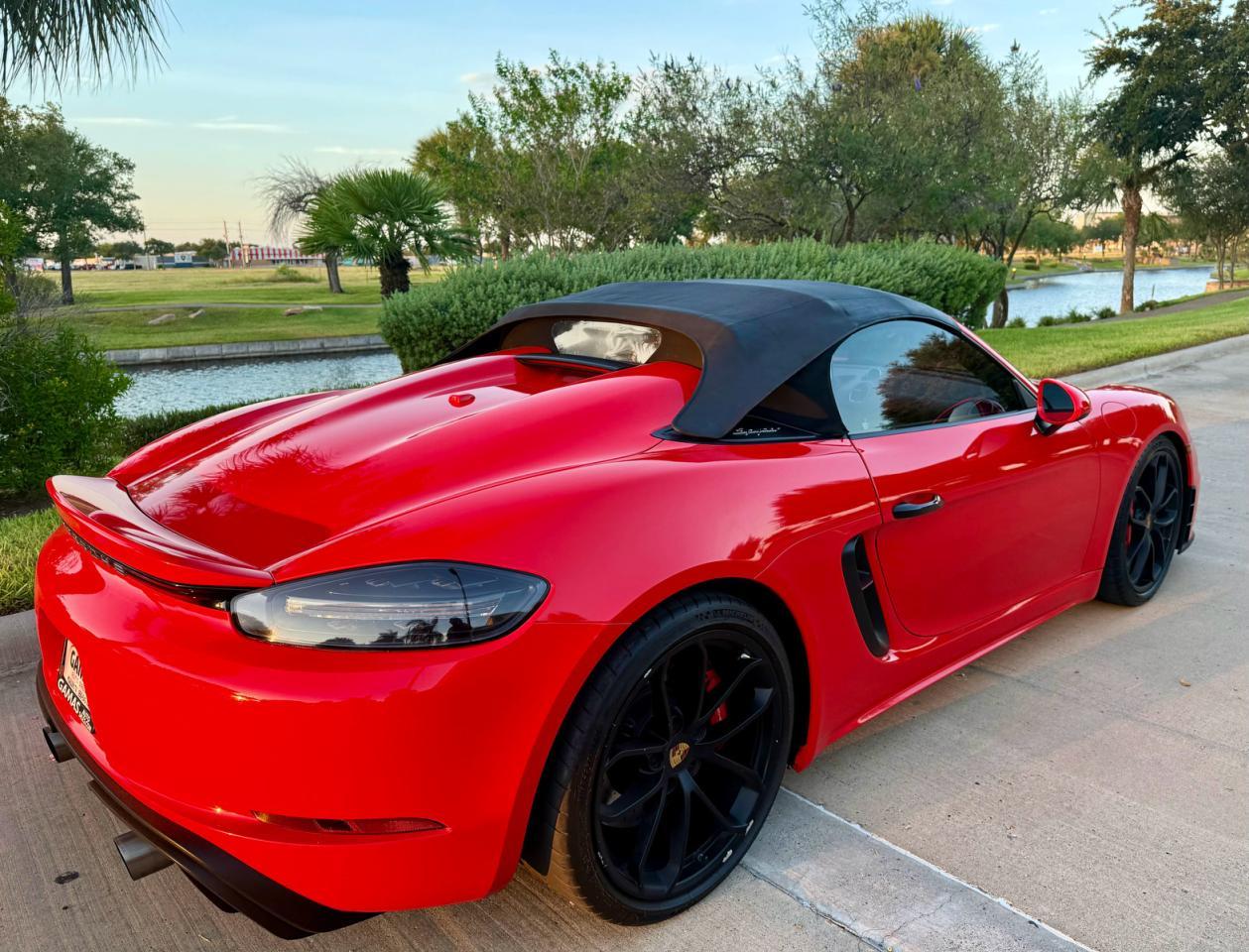 2021 PORSCHE Boxster