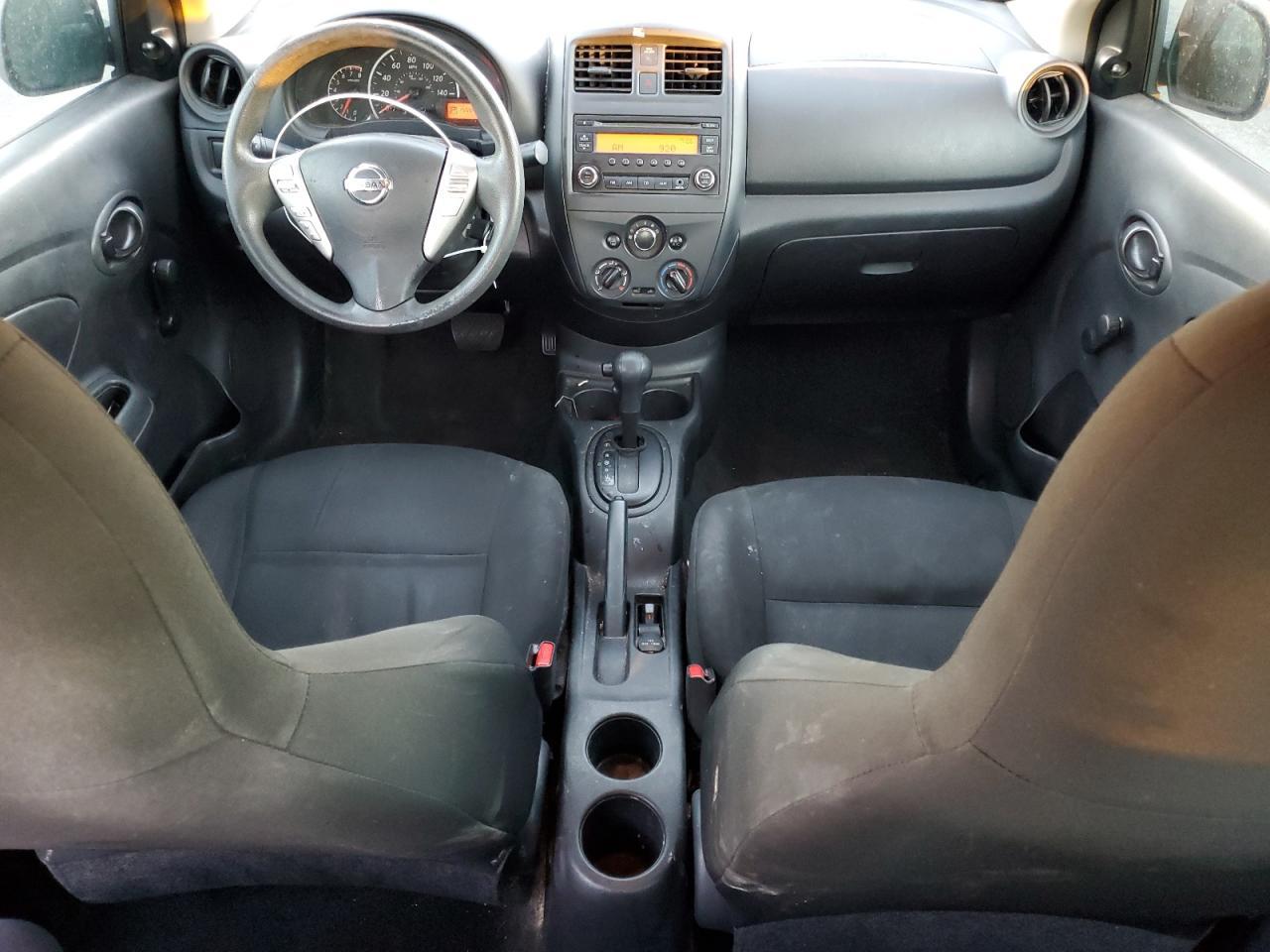 2015 NISSAN VERSA