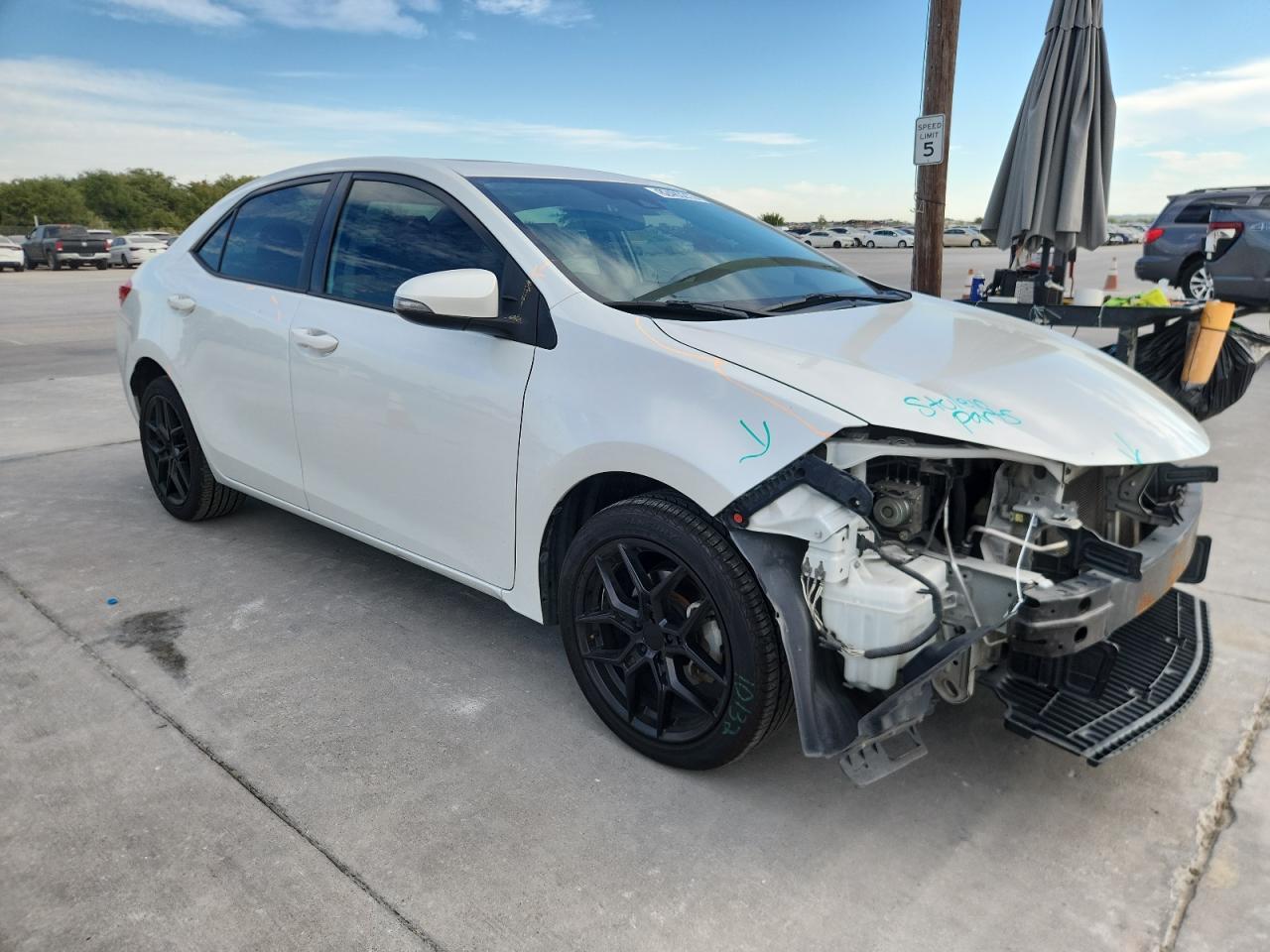 2017 TOYOTA COROLLA