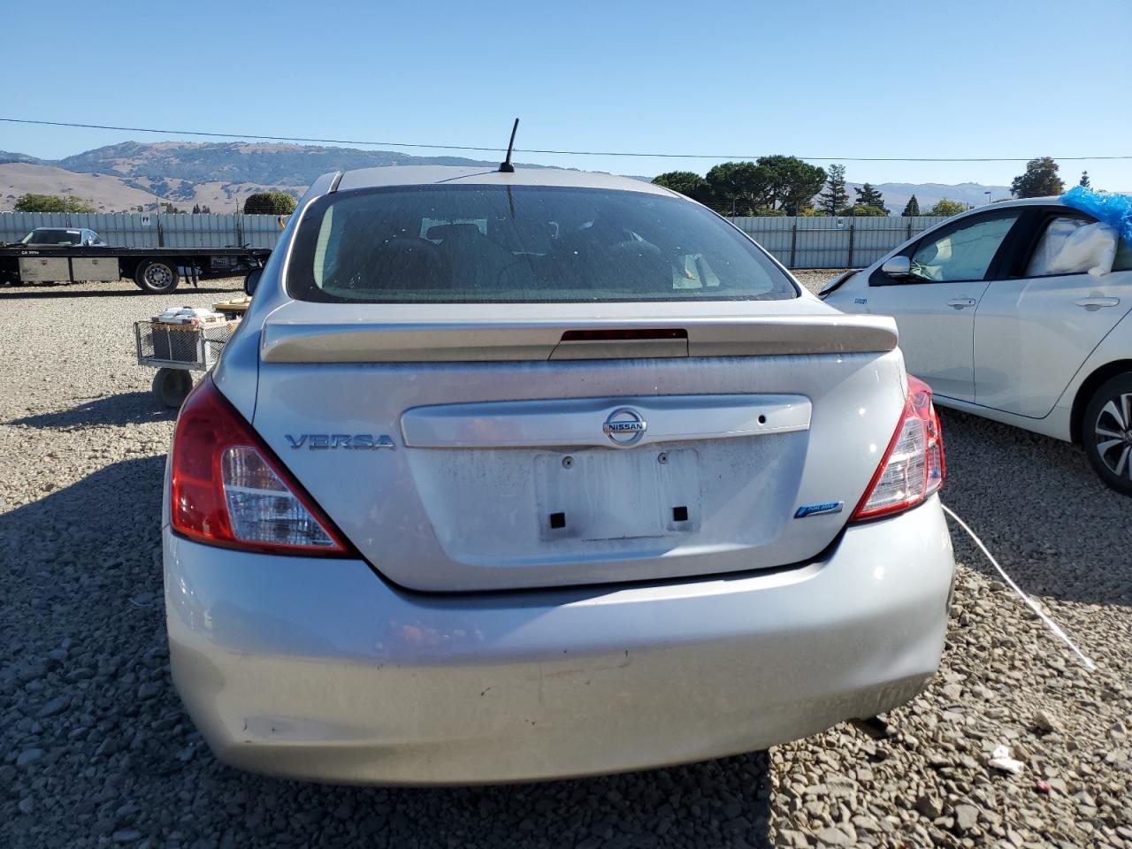 2014 NISSAN VERSA
