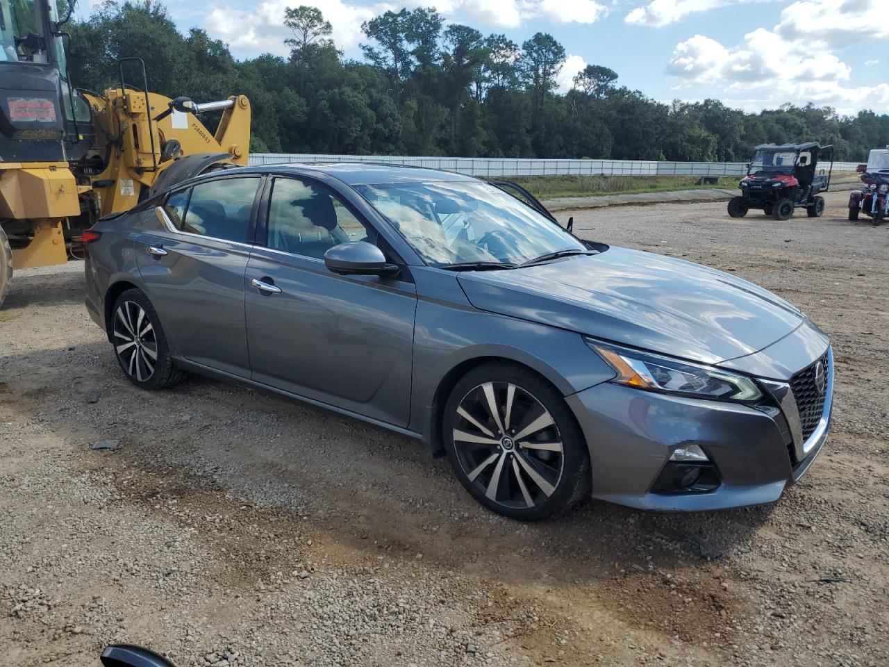 2020 NISSAN ALTIMA