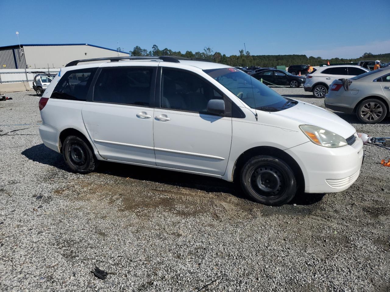 2004 TOYOTA SIENNA