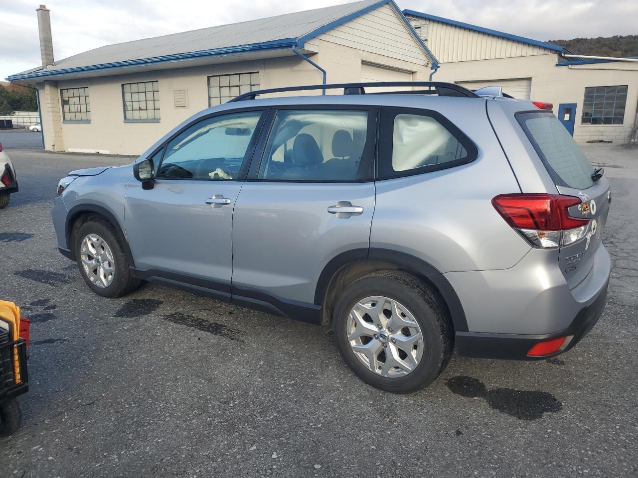 2021 SUBARU FORESTER