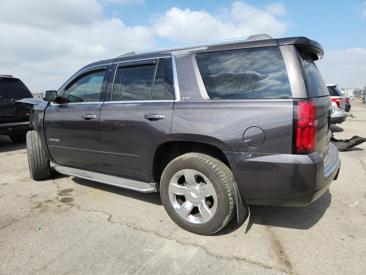 2016 CHEVROLET Tahoe