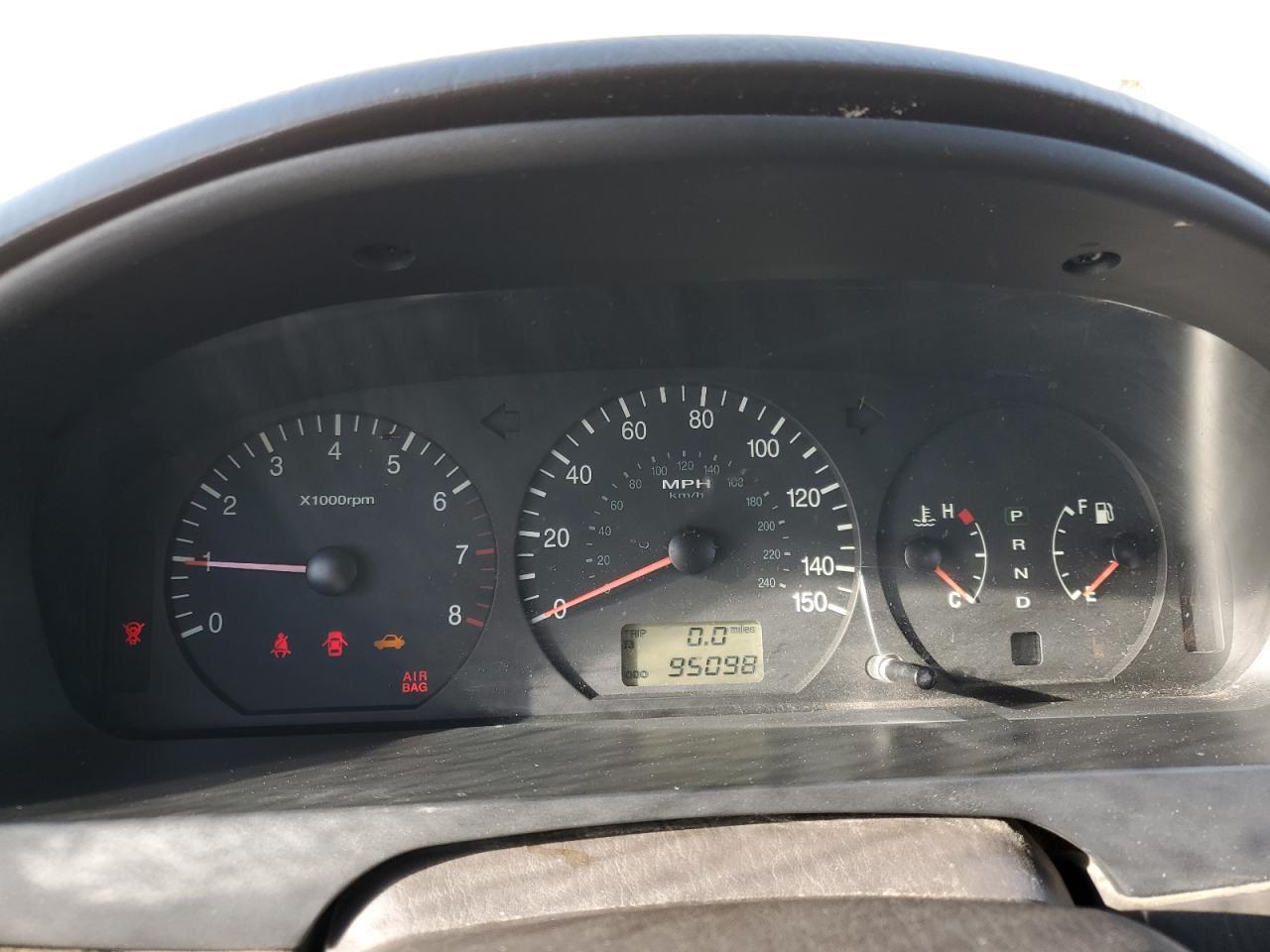 2004 HYUNDAI Xg