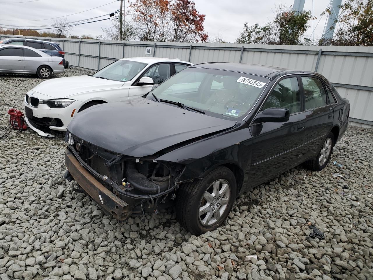 2002 TOYOTA Avalon