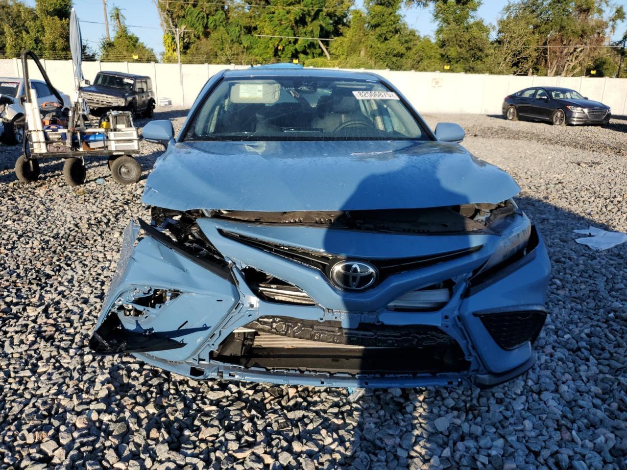 2024 TOYOTA CAMRY