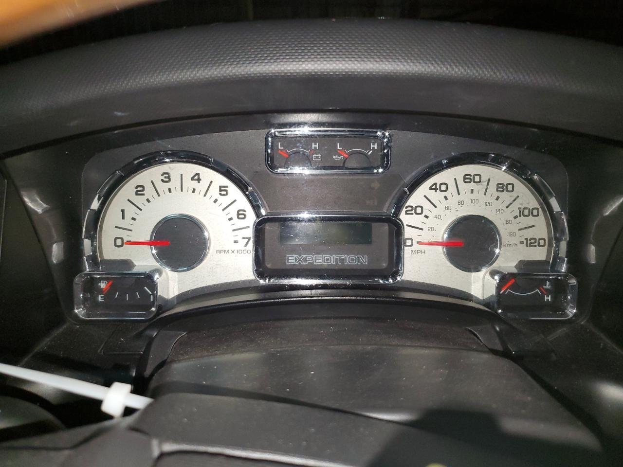 2010 FORD Expedition