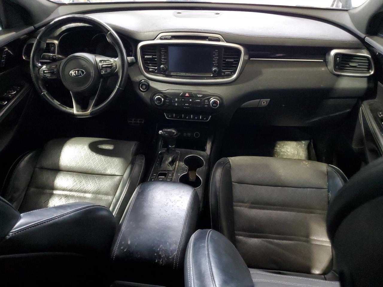 2016 KIA SORENTO