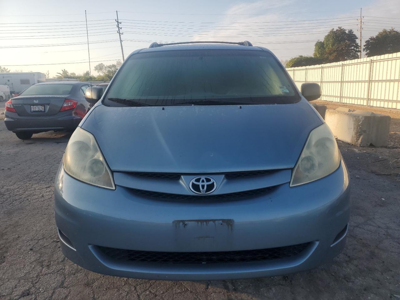 2006 TOYOTA SIENNA