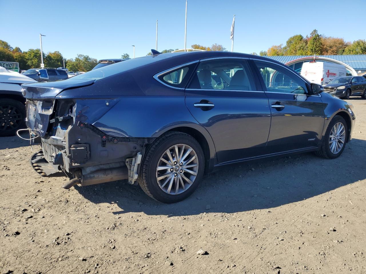 2018 TOYOTA Avalon
