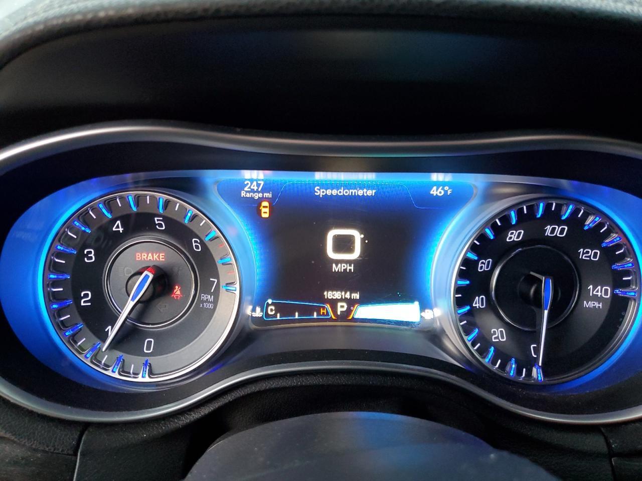 2015 CHRYSLER 300