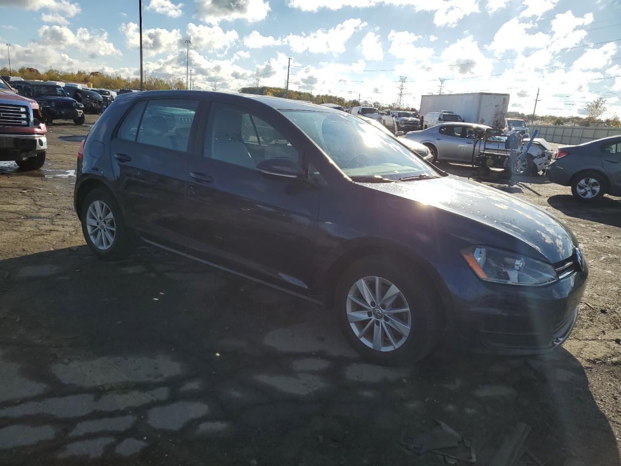 2015 VOLKSWAGEN GOLF