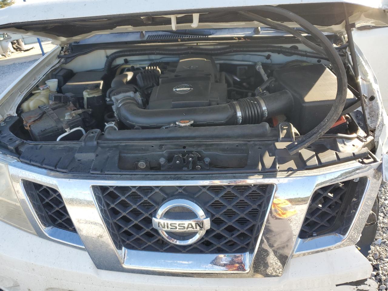 2016 NISSAN Frontier