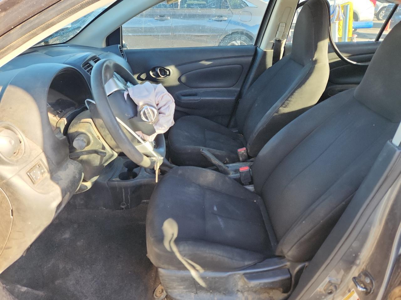 2016 NISSAN VERSA