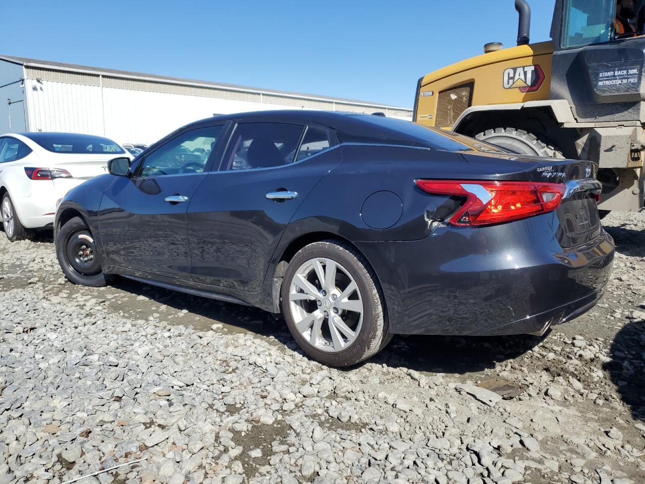 2016 NISSAN Maxima