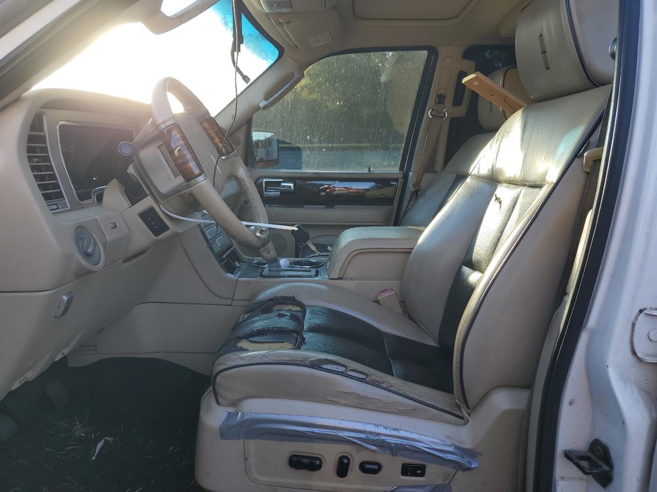 2008 LINCOLN Navigator
