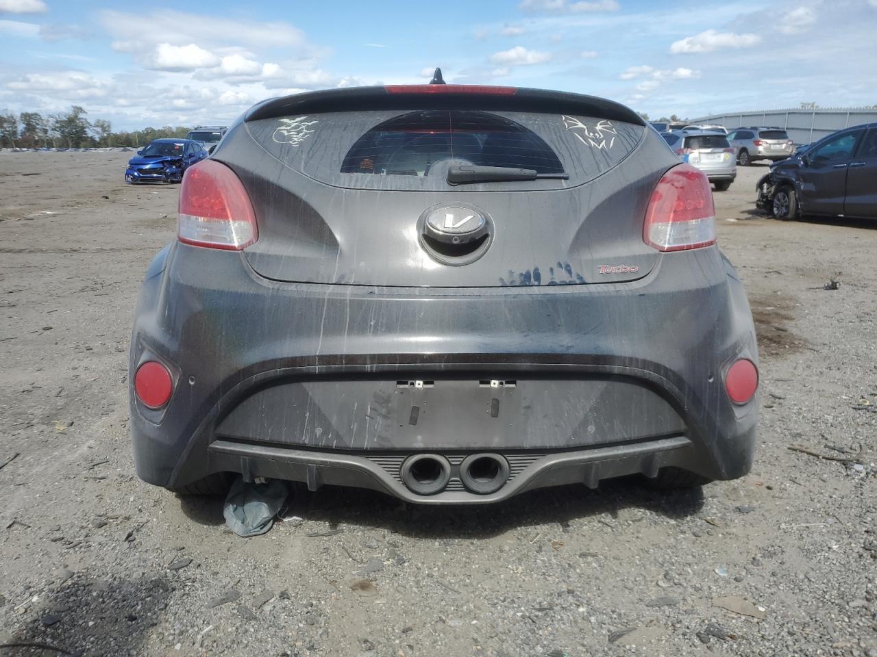 2016 HYUNDAI VELOSTER