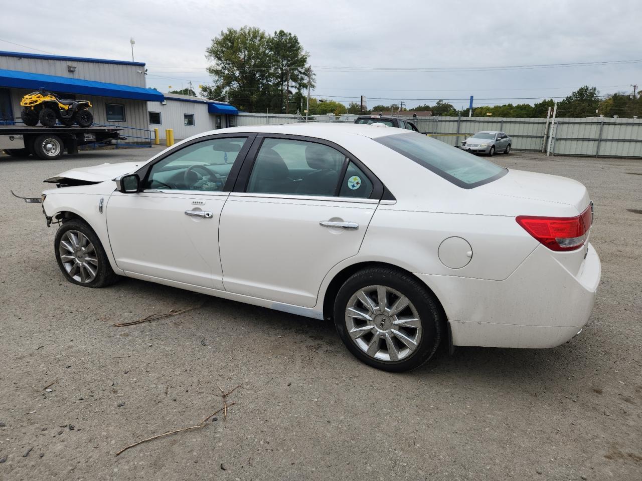 2010 LINCOLN MKZ