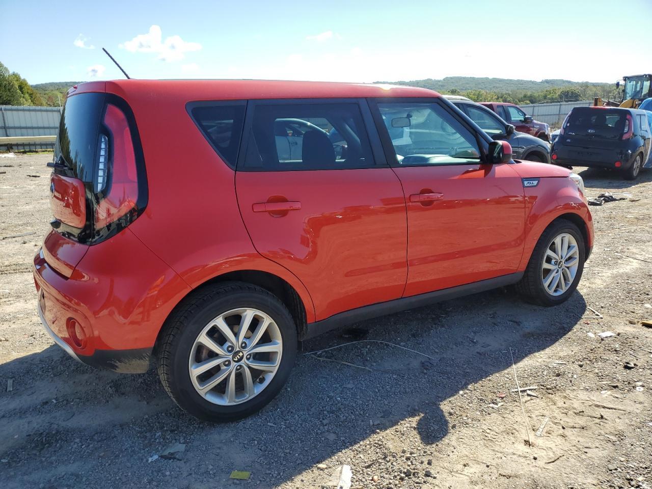 2017 KIA SOUL
