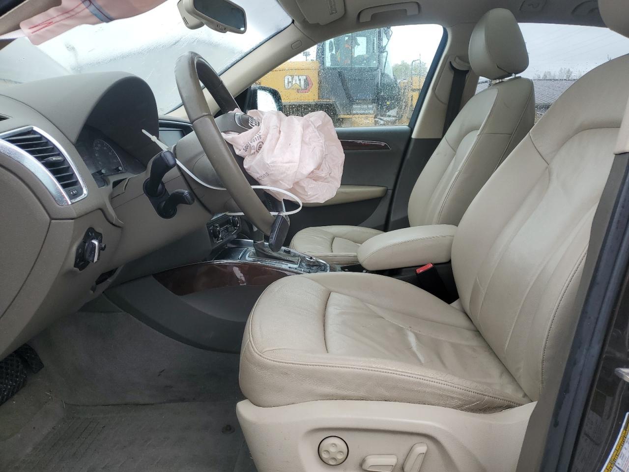 2011 AUDI Q5