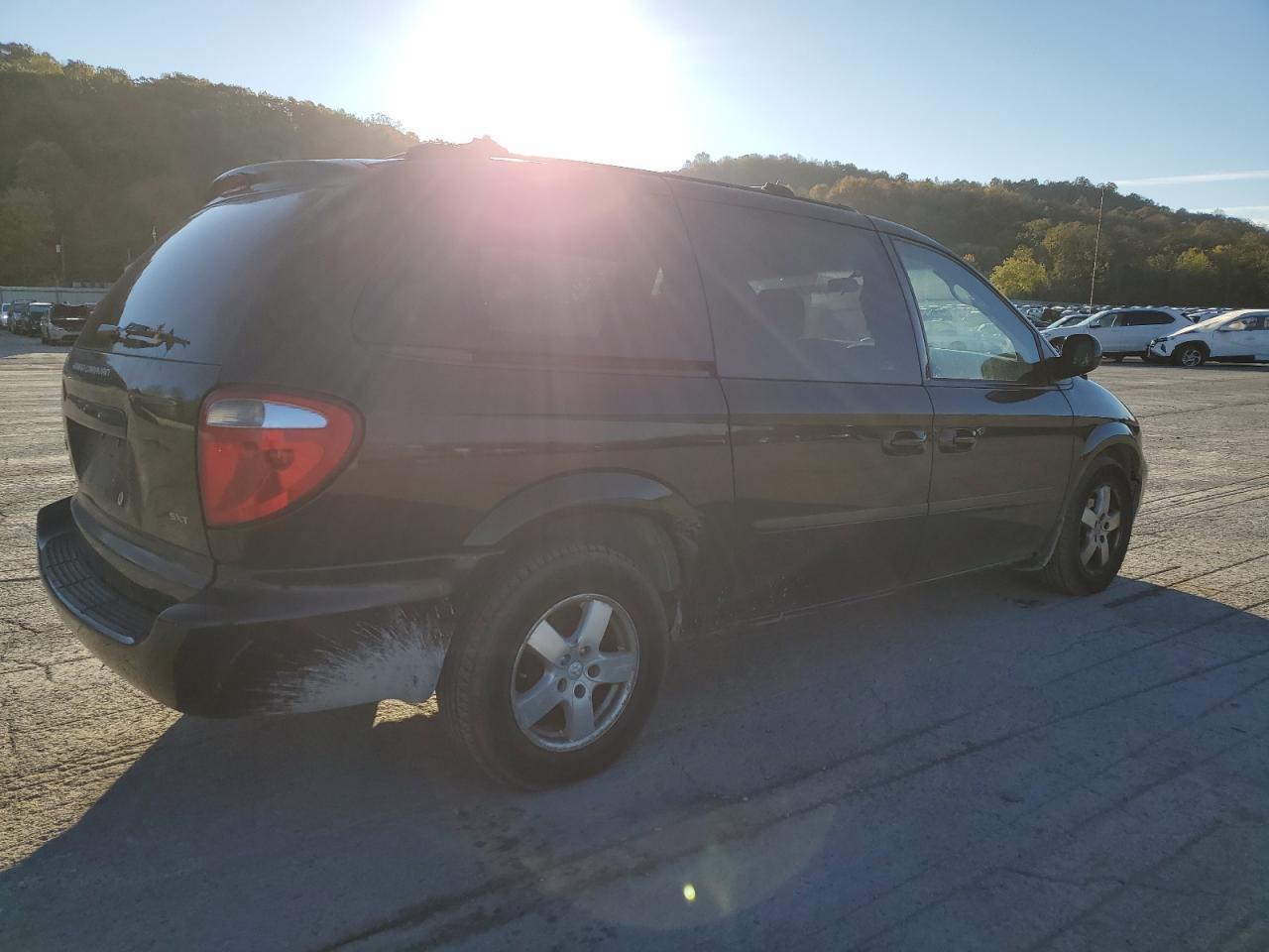 2005 DODGE GRAND CARAVAN