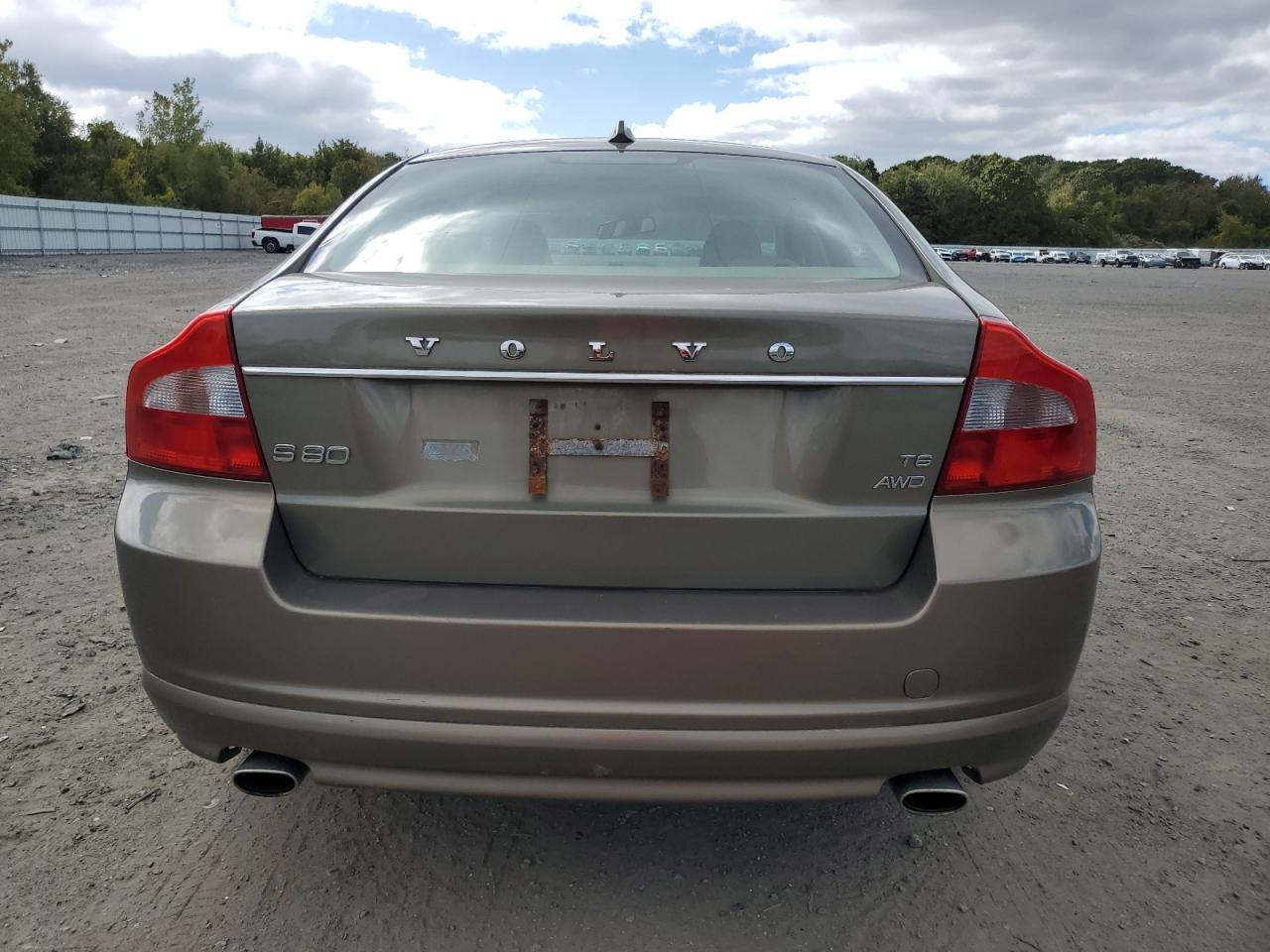 2009 VOLVO S80