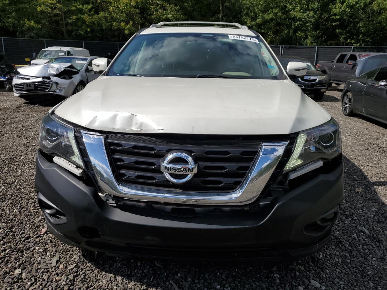 2017 NISSAN PATHFINDER