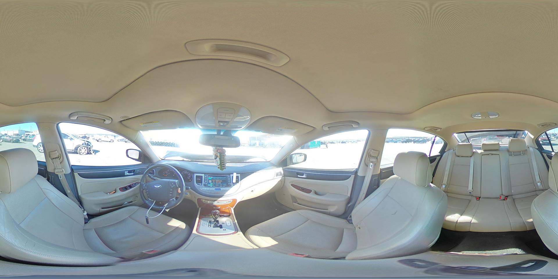 2013 HYUNDAI GENESIS