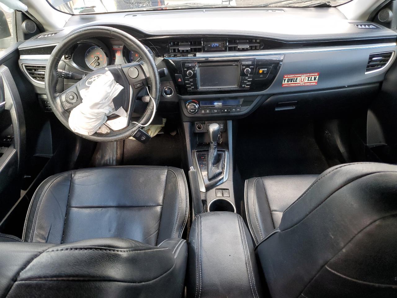2015 TOYOTA COROLLA