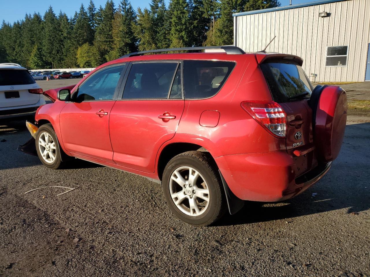 2011 TOYOTA RAV4