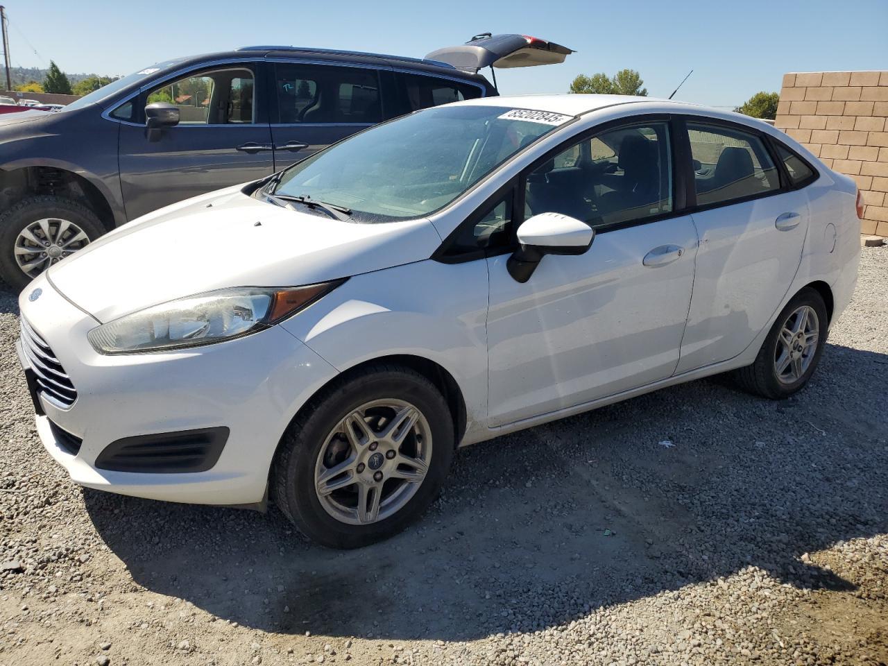 2017 FORD Fiesta