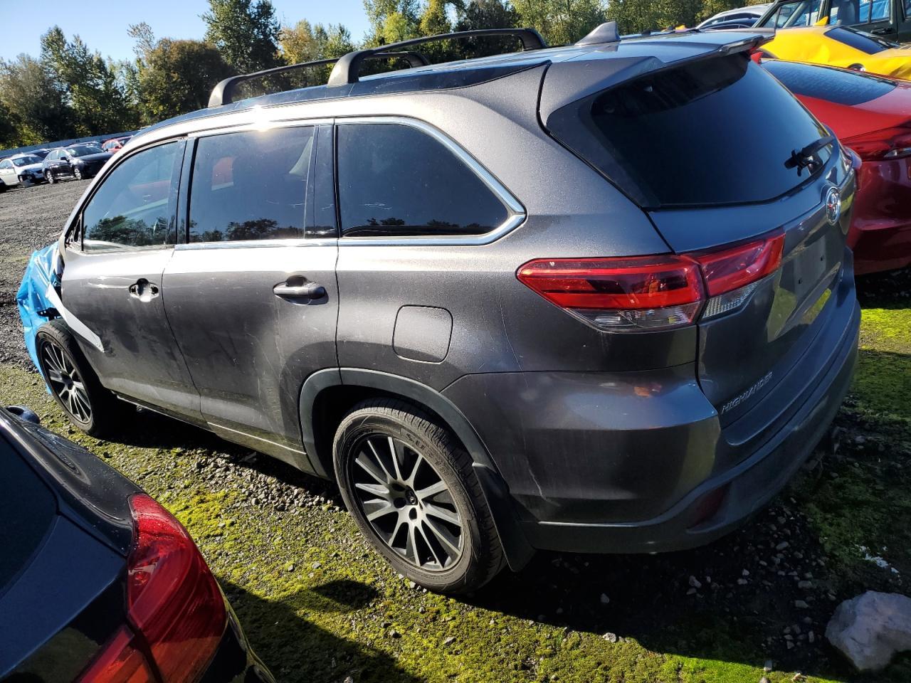 2018 TOYOTA HIGHLANDER
