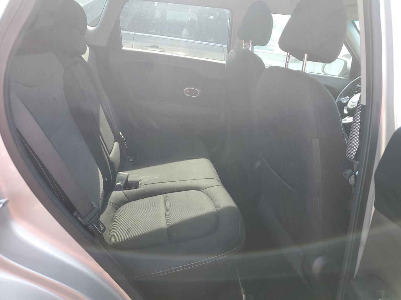 2017 KIA SOUL