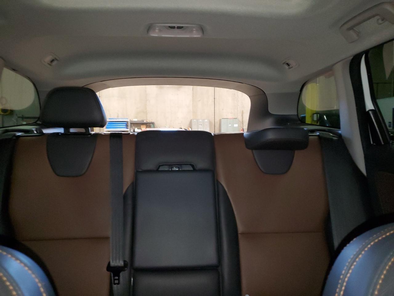 2017 VOLVO XC60