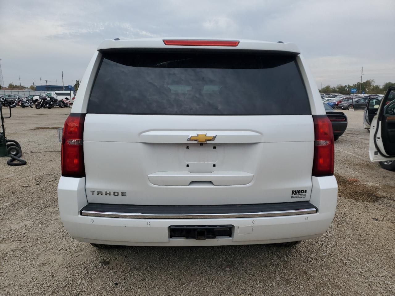 2016 CHEVROLET Tahoe