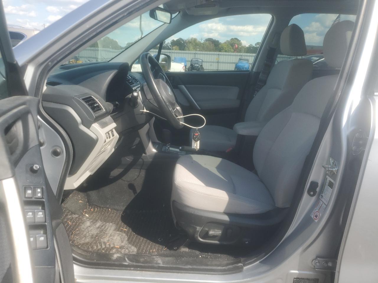 2018 SUBARU FORESTER
