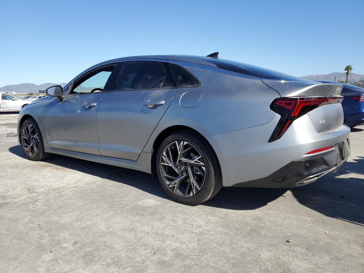 2025 KIA K5