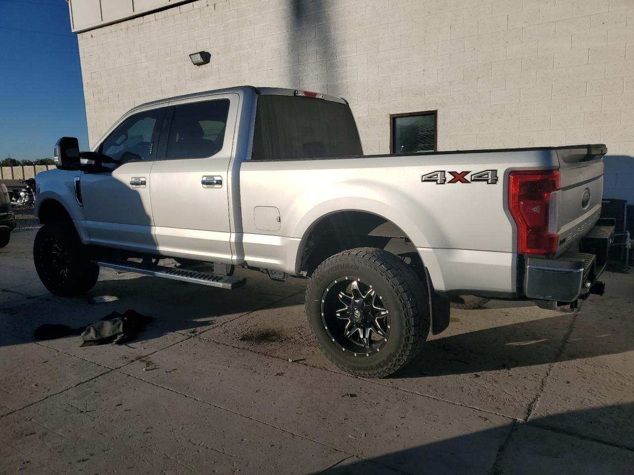 2017 FORD F-350