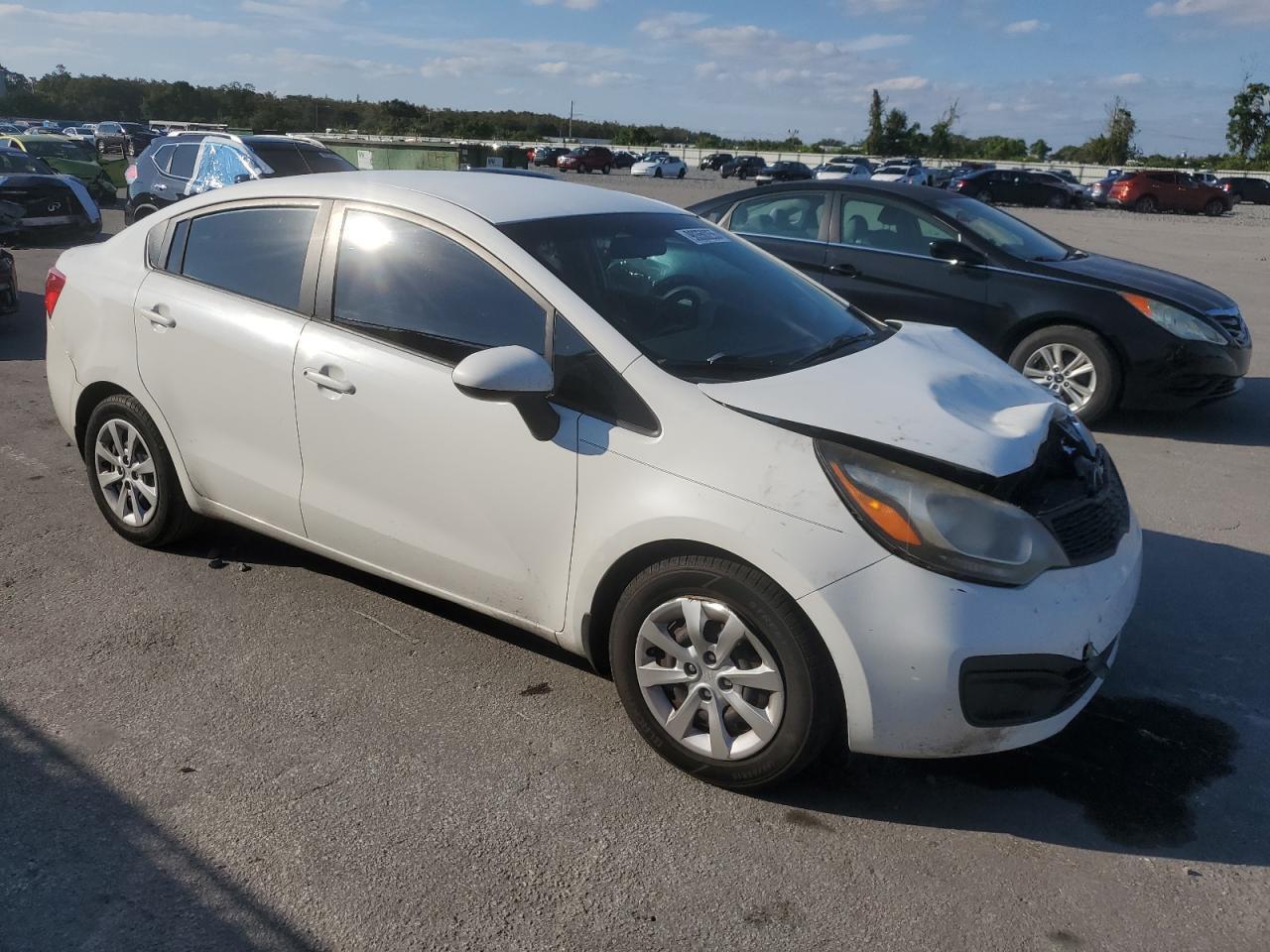 2015 KIA RIO