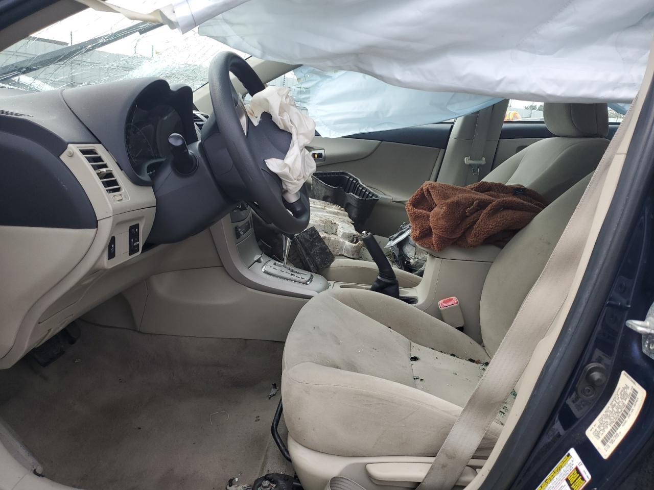 2012 TOYOTA COROLLA