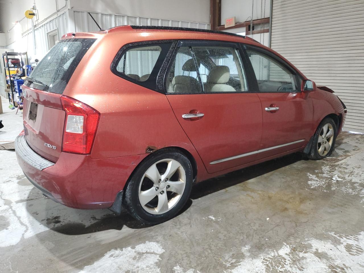 2007 KIA RONDO