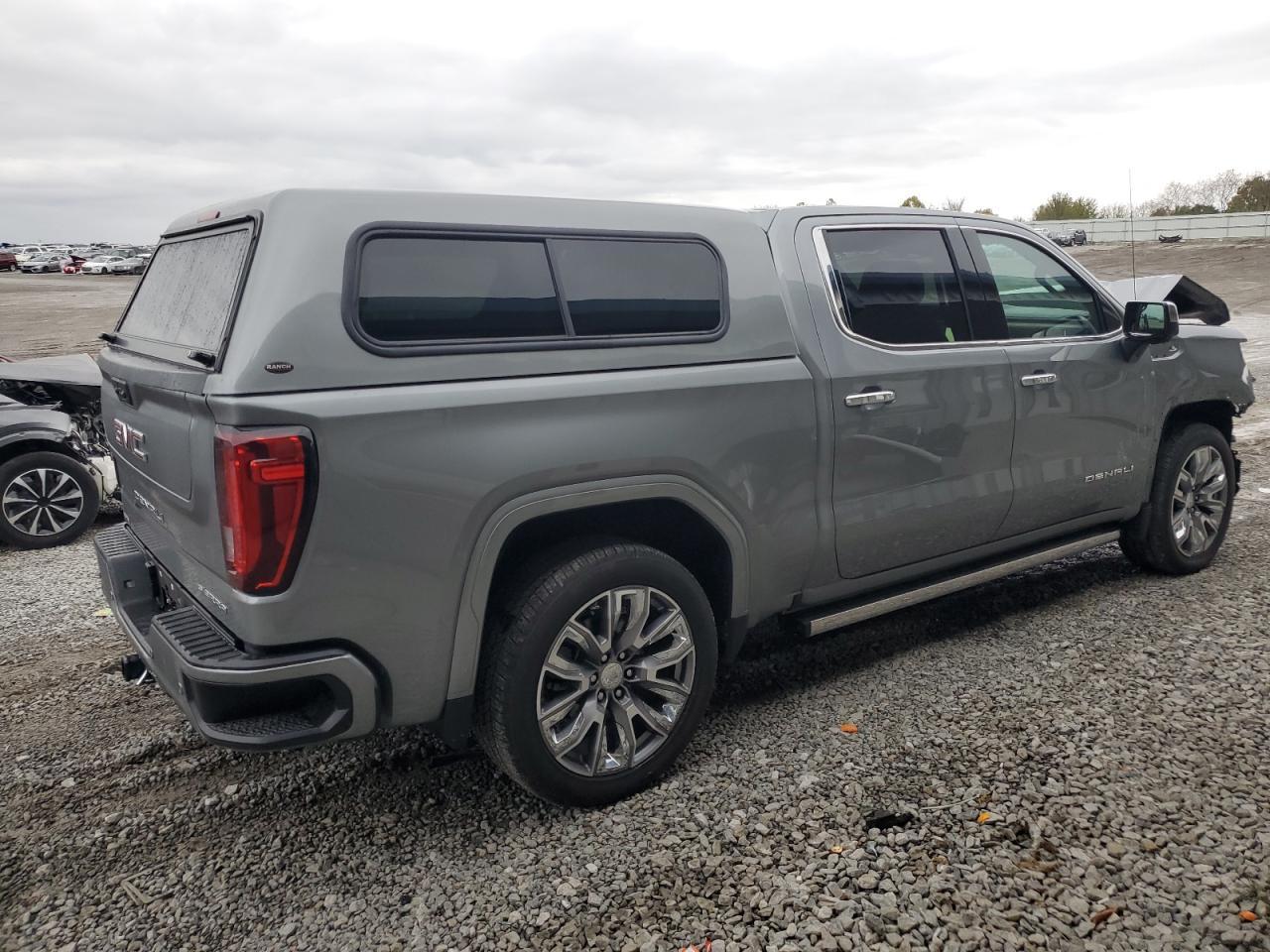 2025 GMC Sierra
