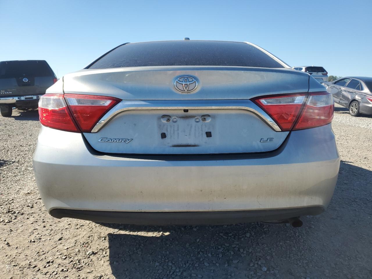 2015 TOYOTA CAMRY